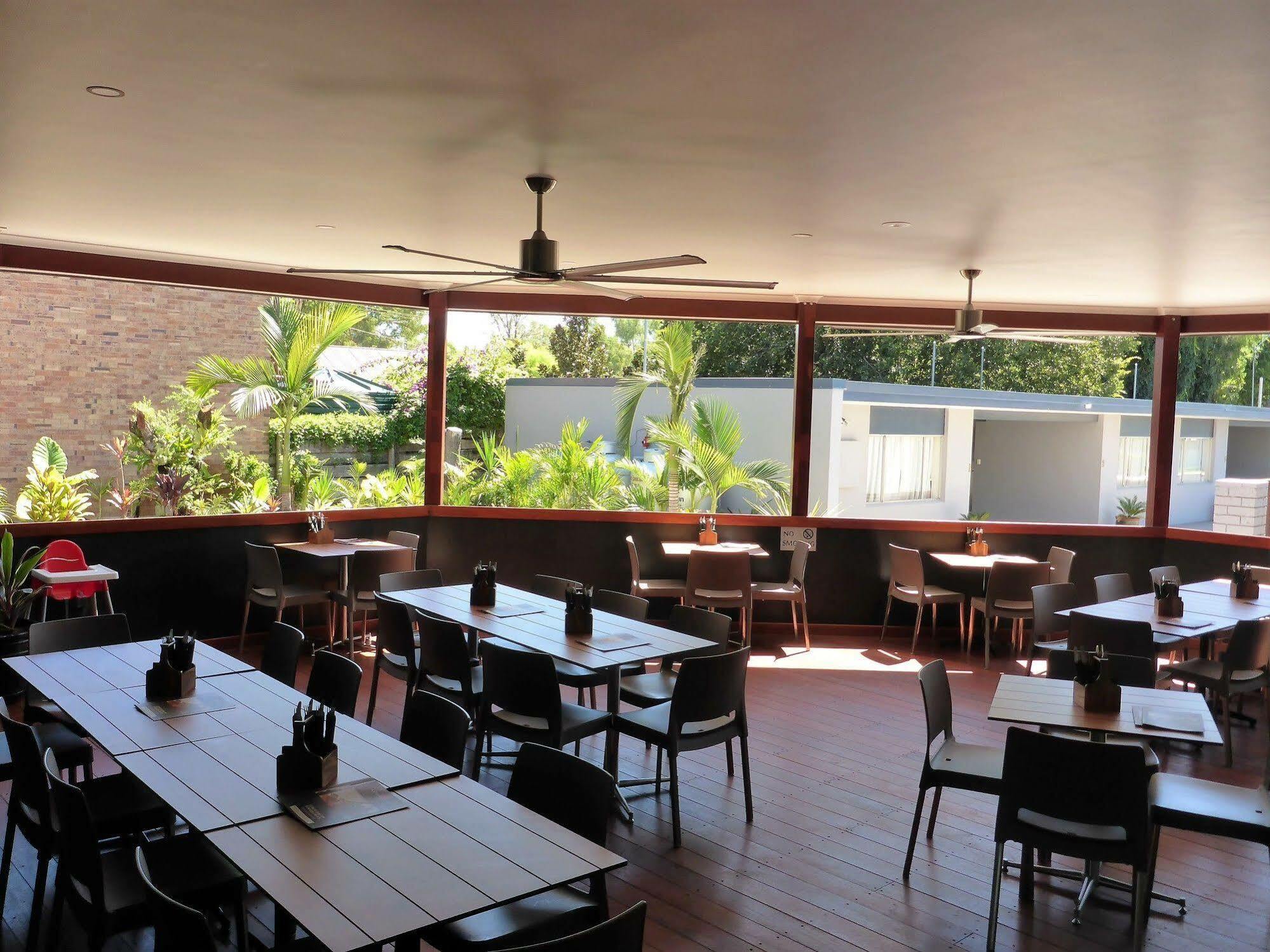 The Commercial Hotel Motel Chinchilla Εξωτερικό φωτογραφία